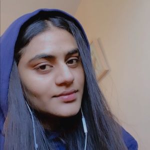 Meet your Posher, Simarpreet